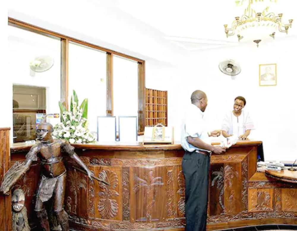 Sentrim Castle Royal Hotel Mombasa Dış mekan fotoğraf