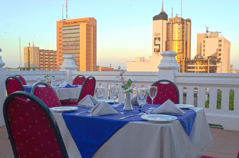 Sentrim Castle Royal Hotel Mombasa Dış mekan fotoğraf