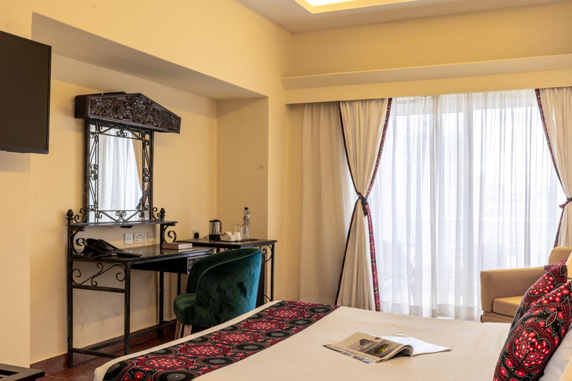 Sentrim Castle Royal Hotel Mombasa Dış mekan fotoğraf