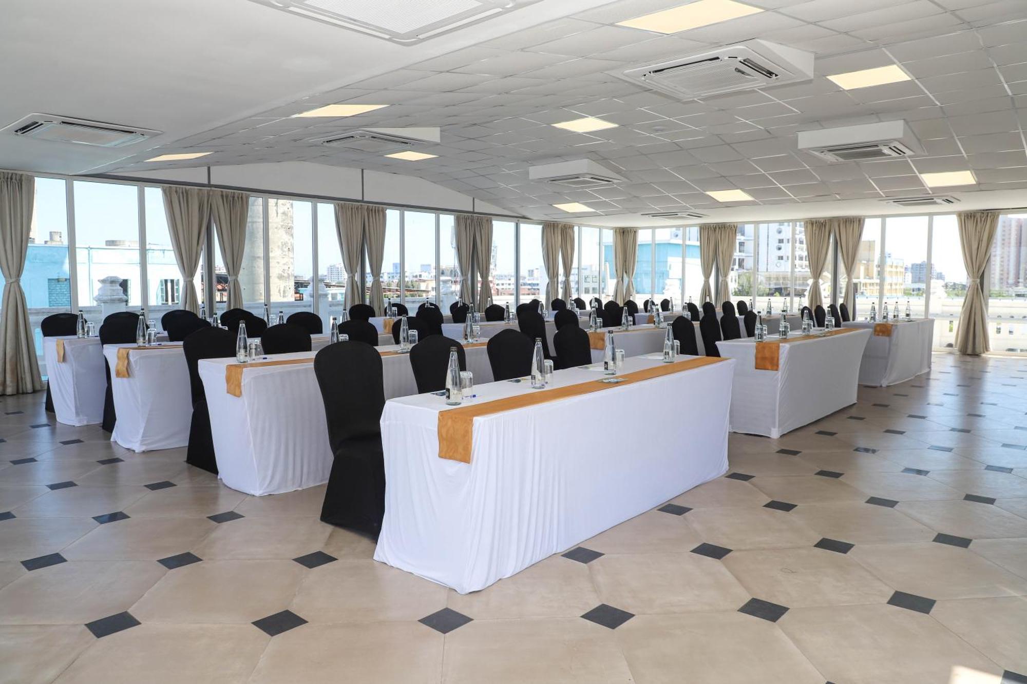 Sentrim Castle Royal Hotel Mombasa Dış mekan fotoğraf